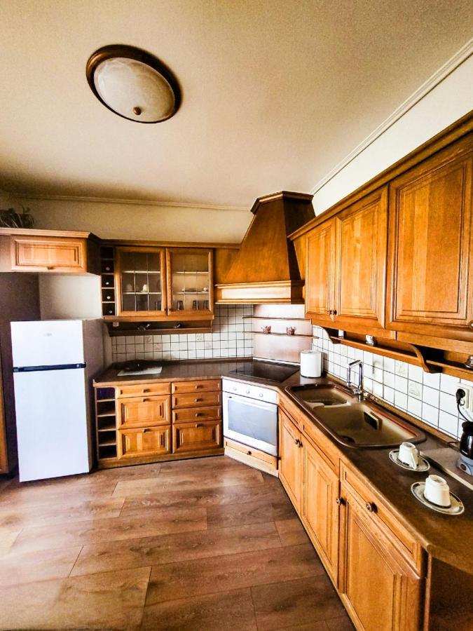Nikis Apartment Yenişehir Dış mekan fotoğraf