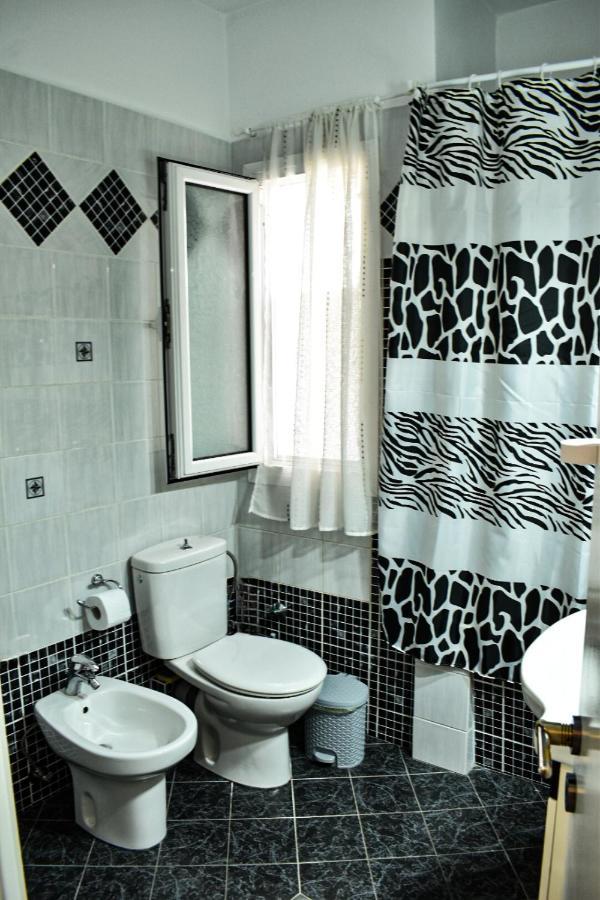 Nikis Apartment Yenişehir Dış mekan fotoğraf